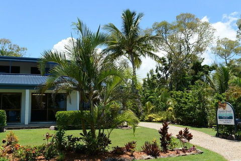 Apollo Jewel Beachfront Apartments - Grafton Accommodation 4