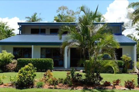 Apollo Jewel Beachfront Apartments - Grafton Accommodation 3