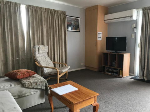 Beachend Bicheno - Grafton Accommodation 4