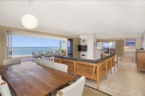 Costa Nova Holiday Apartments - Grafton Accommodation 5
