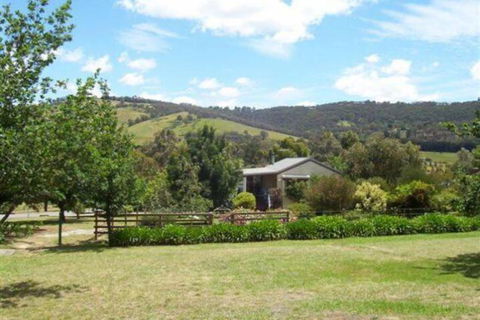Yarra Glen Bed & Breakfast - Grafton Accommodation 4