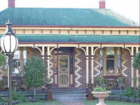 Tara House Bed & Breakfast - Grafton Accommodation 4