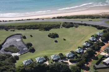 Apollo Bay Cottages - Grafton Accommodation 0