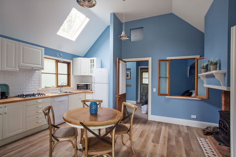 Oak Tree Lodge - Grafton Accommodation 6