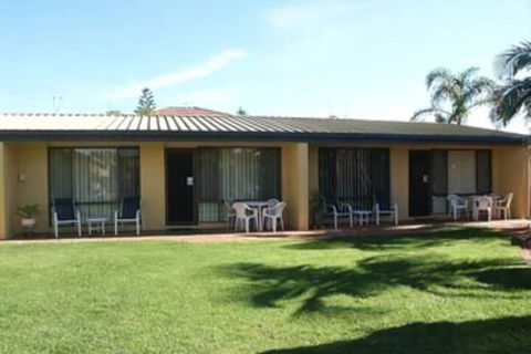 Admirals Lodge - Grafton Accommodation 4