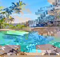Oceanside Resort - Grafton Accommodation
