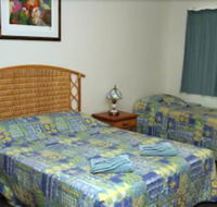 Lake Bennett Resort - Grafton Accommodation