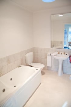 Yarra Glen Racecourse Apartments - Grafton Accommodation 2