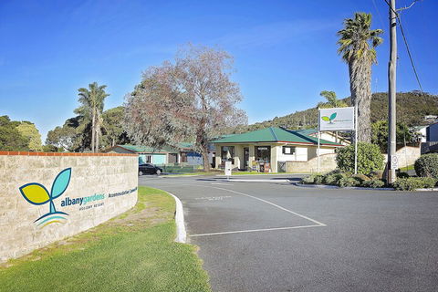 Albany Gardens Tourist Park - Grafton Accommodation 1