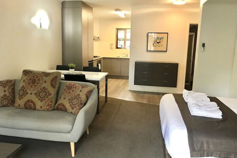 Adelaide Dresscircle Apartments Archer Street - Grafton Accommodation 6