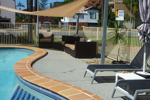 Jadran Motel & El Jays Holiday Lodge - Grafton Accommodation 2