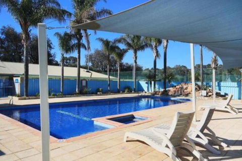 Discovery Parks â€“ Bunbury Village - Grafton Accommodation 4