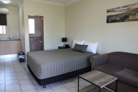 Tumut Apartments - Grafton Accommodation 6