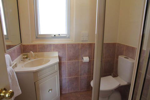 Tumut Apartments - Grafton Accommodation 7