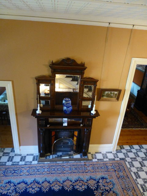 Langley Hall - Grafton Accommodation 2