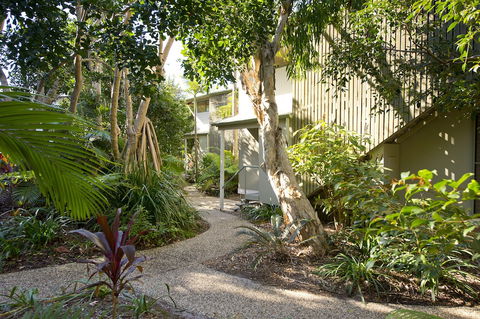 The Retreat Beach Houses - Grafton Accommodation 0
