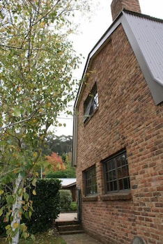 Yallambee - Grafton Accommodation 1