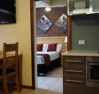 Glenelg Gateway Apartments - Grafton Accommodation