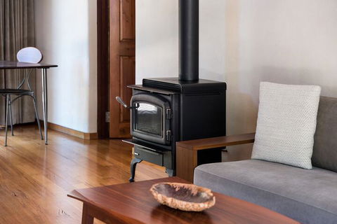 Aiyana Retreat - Grafton Accommodation 1
