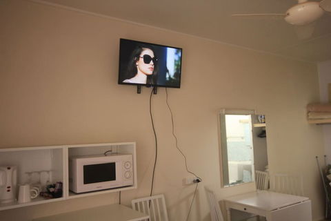 Aromet Motor Inn - Grafton Accommodation 5