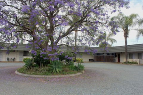 Aromet Motor Inn - Grafton Accommodation 0