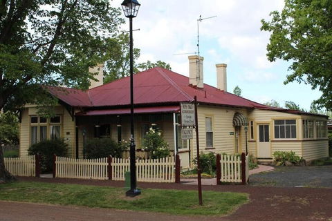 Ross B&B Accommodation - Grafton Accommodation 6