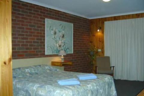 Tooleybuc Country Roads Motor Inn - Grafton Accommodation 0