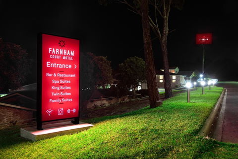 Farnham Court - Grafton Accommodation 0