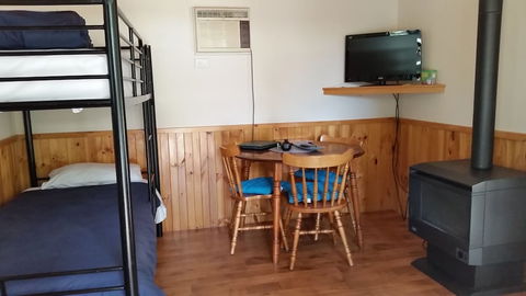 Awonga Cottages - Grafton Accommodation 3