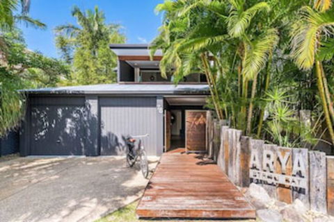 Arya Byron Bay - Grafton Accommodation 0