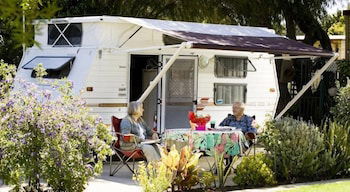 Acclaim Kingsway Tourist Park - Grafton Accommodation 6