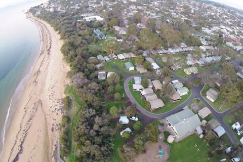 Cowes Caravan Park - Grafton Accommodation 1