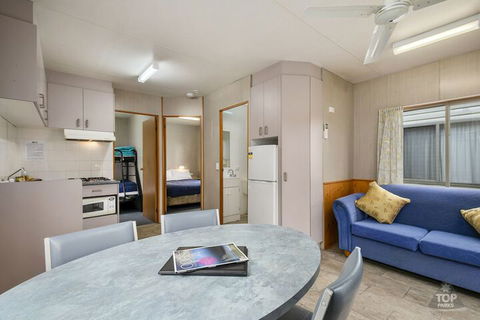 Cowes Caravan Park - Grafton Accommodation 5