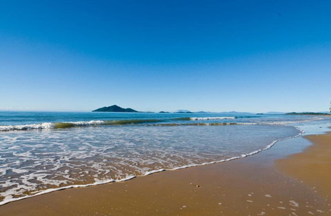 Sejala Beach Huts - Grafton Accommodation 1