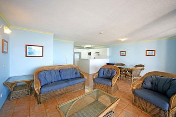 Riverside - Grafton Accommodation 3