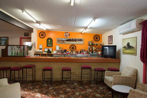 Artesian Motor Inn - Grafton Accommodation 4