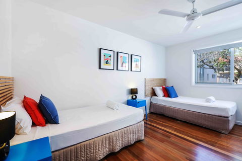 Sandbox Luxury Beach Front Apartments - Grafton Accommodation 3
