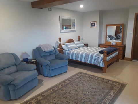 Rockwall Avoca Beach - Grafton Accommodation 2