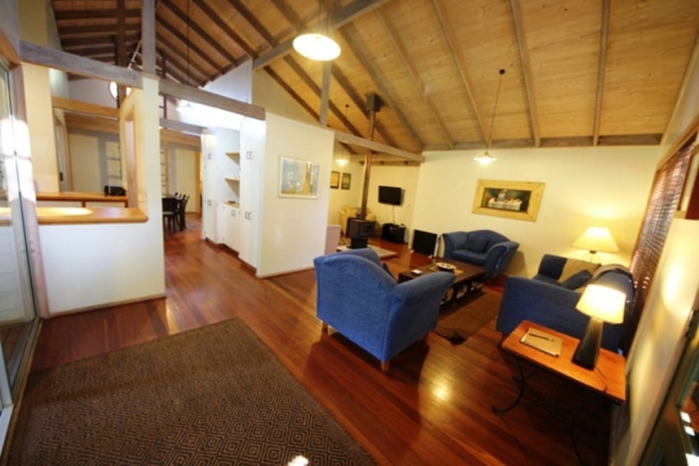 Arakoon NSW Grafton Accommodation