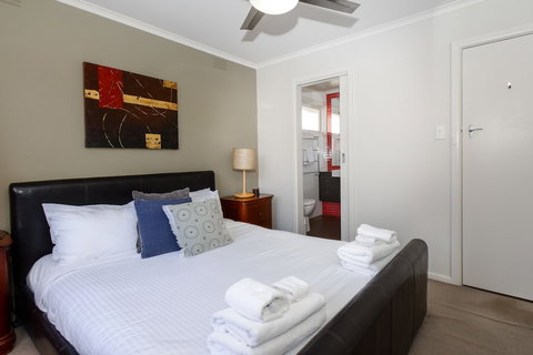 BOUTIQUE STAYS - Sandy Haven C - Grafton Accommodation 3