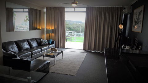 Avoca Palms Resort Apartments - Grafton Accommodation 3