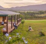 Hanging Tree Wines - Grafton Accommodation