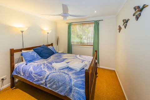 Safety Beach Ocean Bungalows - Grafton Accommodation 5