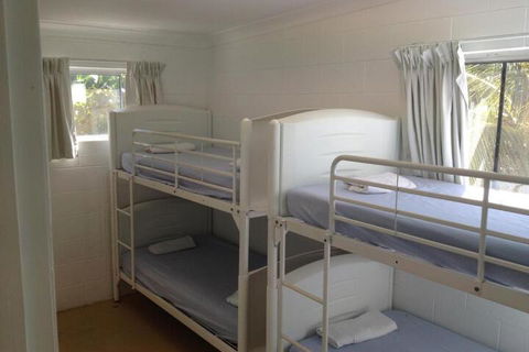 Absolute Backpackers Mission Beach - Grafton Accommodation 2