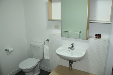 Allegro Apartments - Grafton Accommodation 3
