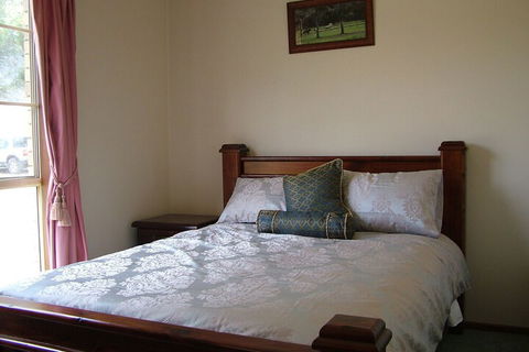 Halls On Falls Homestead - Grafton Accommodation 5