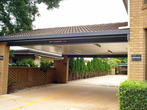 A Raceview Motor Inn - Grafton Accommodation 0