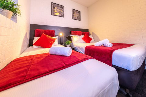 Ascot Budget Inn & Residences - Grafton Accommodation 4
