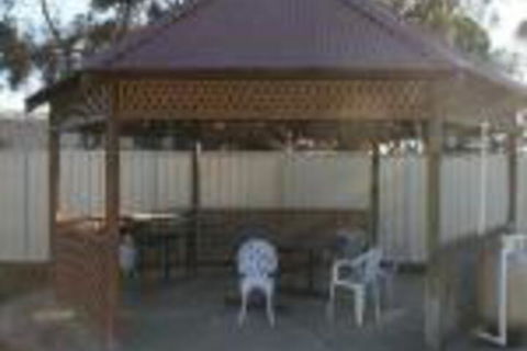 A Room For U - Grafton Accommodation 0