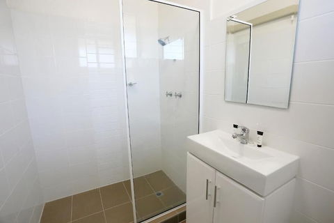 Q Express - Grafton Accommodation 5